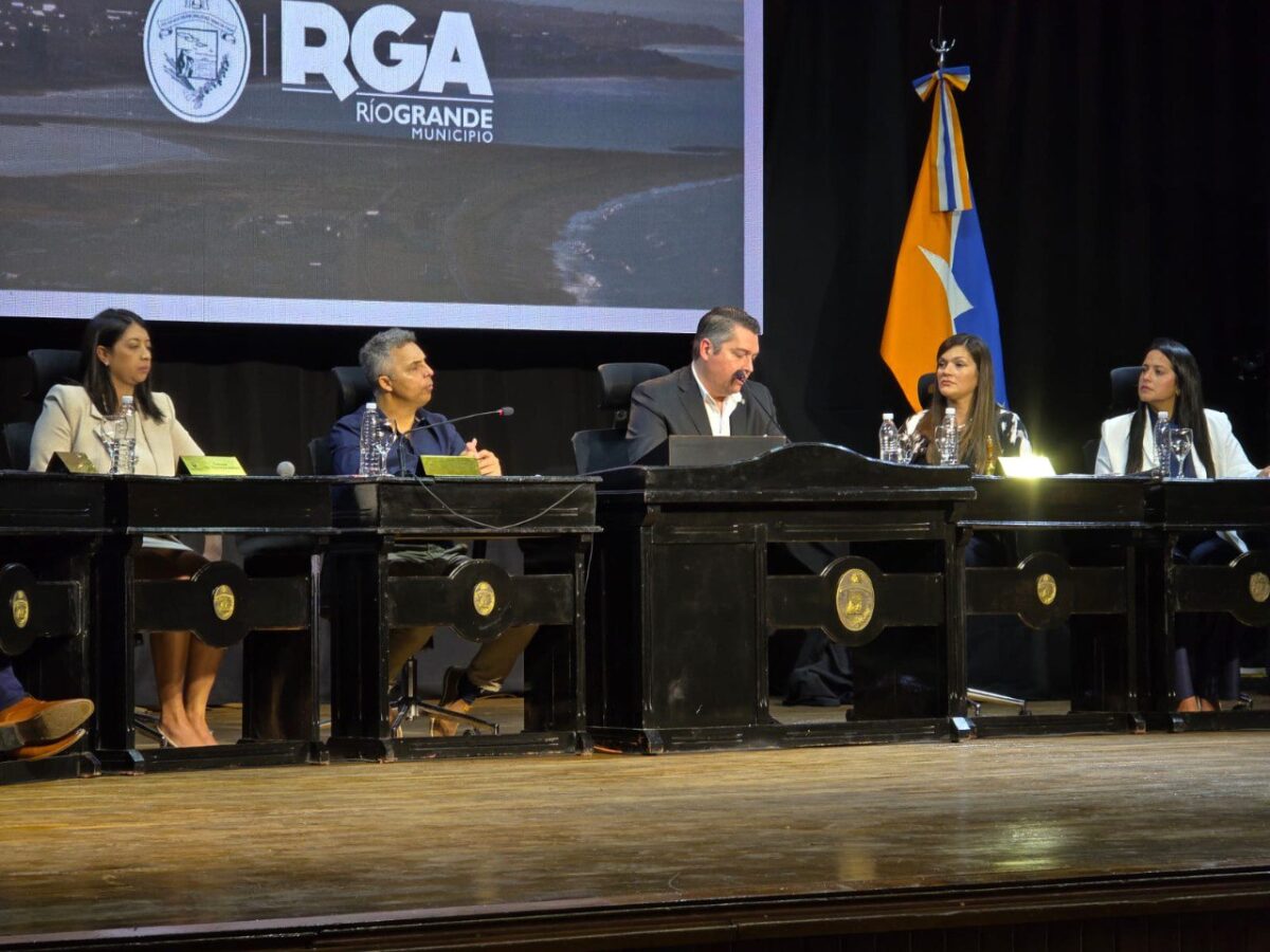 4954483898700205187 4954483898700205187